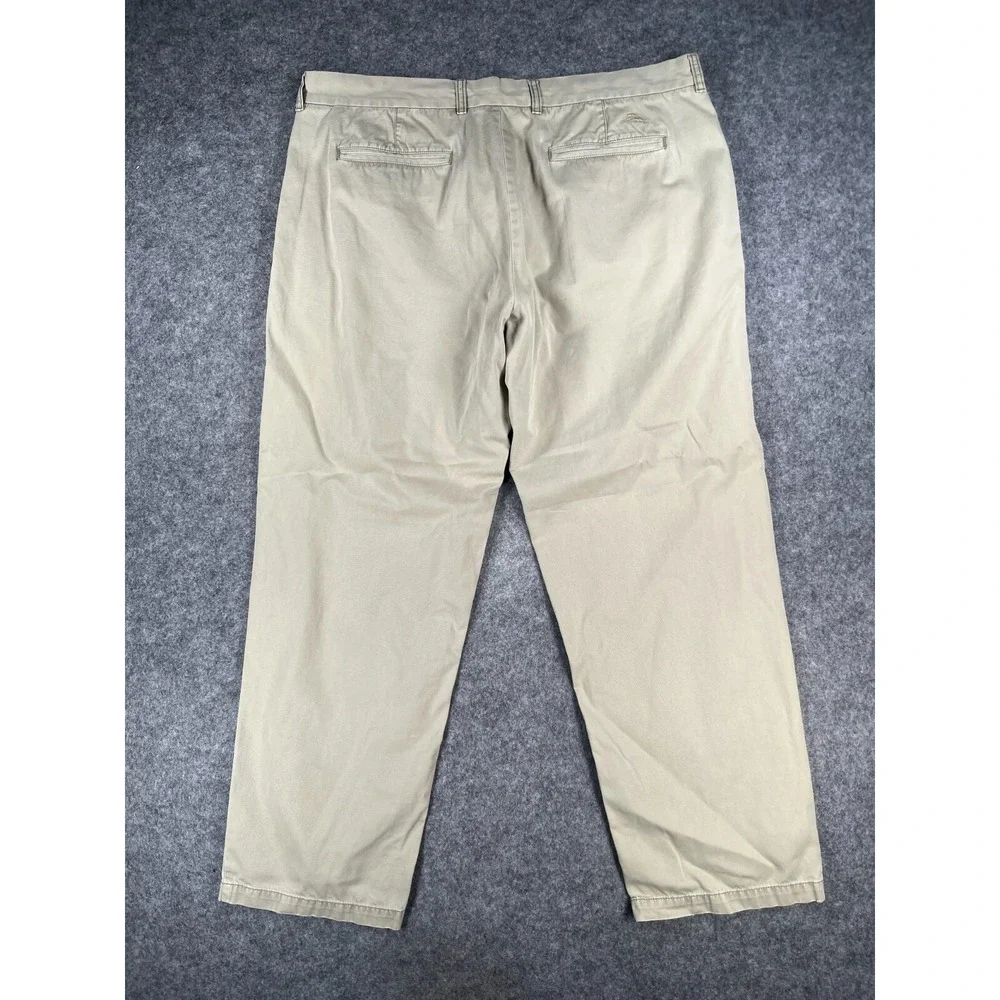 Tommy Bahama Chinos Men's Size 42 42x32‎ Beige Chino Pants